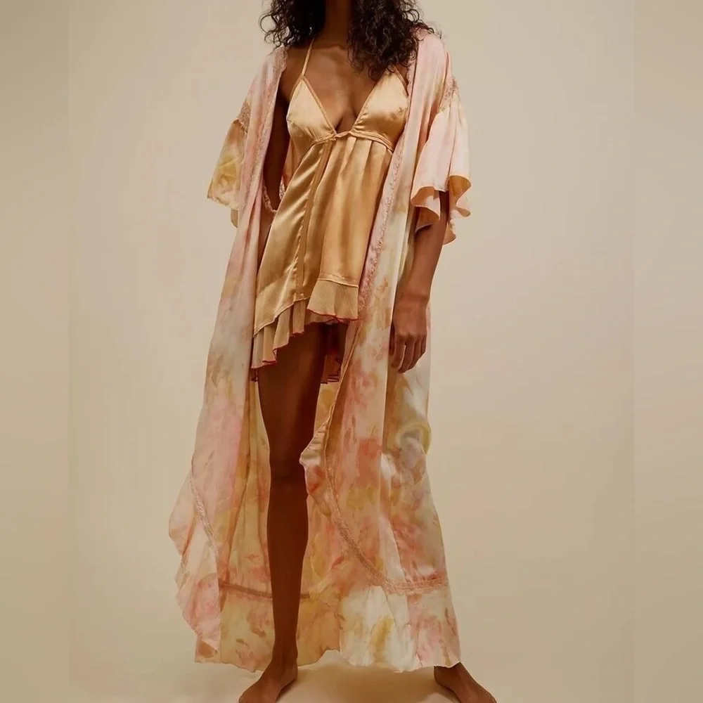 NWOT Free People Moonbeams Washed Robe